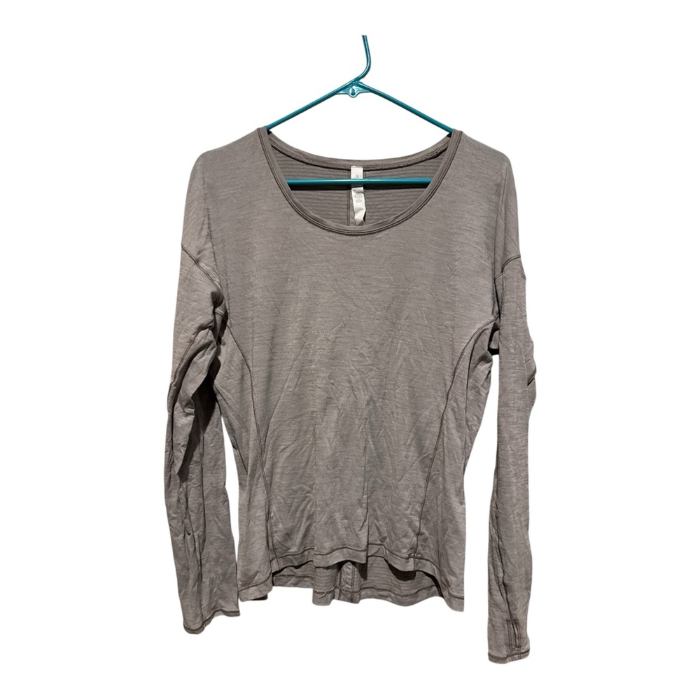 lululemon athletica Women's LIGHT‎ LAVENDER  Long Sleeve Top